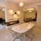Heart of Jubiha - Amman - Fully furnished Flat - Ammán