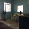 Casa com 3 quartos e varanda