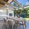 Luxurious villa with the best facilities at the foot of the Constantia Valley - Doordrift