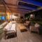 Luxurious villa with the best facilities at the foot of the Constantia Valley - Doordrift