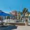 Laketown Wharf 335! 1 BD, 2 Bathroom with Amazing Amenities