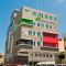 De Spring Hotel