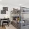 Stylish Multi-Level Retreat Rooftop & Pool Table - Нэшвилл