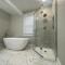 Optimum - Uptown Oasis - برمنغهام
