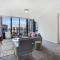 City Point - Luxury Apt with parking pool tennis