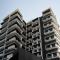 Stylish 3 Bedroom in JVC - Dubai