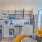 Bright and Bold Escape with NYC Views and Free Parking, Sleeps 9 and 2 Baths