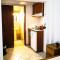 Cozy Budget Apartments in the Heart of Fira