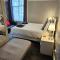 The Roslyn Guest House