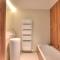 Victoria Home 007