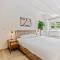 Modern Apartments in Clausen with WiFi, Kitchen & Workspace
