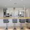 Eagle Beach - Larimar Delights 3BR condo - LV201