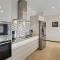 Eagle Beach - Larimar Delights 3BR condo - LV201
