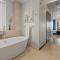 Eagle Beach - Larimar Delights 3BR condo - LV201