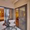 Condo with Hot Tub Access - Quick Bus Trip to Ski! - فيل