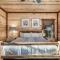 Amazing 16 bedroom Sleeps 40 plus with two units side by side - 赛维尔维尔