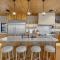 Lakefront Mtn Modern - on Payette Lake, amazing views, private beach, dock, game room - McCall