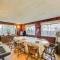 Rustic Chic Retreat 4 Mi to Kennywood! Rustic Chic Retreat 4 Mi to Kennywood!