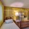 Rustic Chic Retreat 4 Mi to Kennywood! - 西米夫林