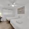 Luxury 4BR Vegas Retreat with Pool 10 Mins to Strip - لاس فيغاس