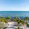 Pines & Palms Resort