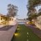 Luxury Micro-Resort, Theater, Sauna, Heated Pool