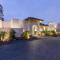 Luxury Micro-Resort, Theater, Sauna, Heated Pool