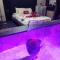Bungalow con jacuzzi YeyYe
