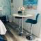 Cozy Studio 10 minutes from Siesta Key -perfect for couples