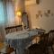 # Hongdae 10 minutes # 4 rooms for 12 people # Hongje Station 5 minutes - Seul