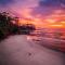 Denhams Beach side holiday apartment