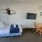 Summit Motor Lodge