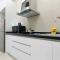 Modern 2BR D'Pristine Suite Close to Legoland - Iskandar Puteri