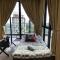 Chic 3BR D'Pristine Home 5 Mins to Legoland - Iskandar Puteri