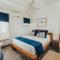 Grande Villa sur plage privée avec services inclus - Roches Noires