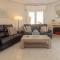 3 Bedroom Lovely Home In Ciudad Quesada