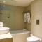 Melpo Antia Hotel & Suites