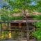 Black Bear Hibernation - A Gorgeous Smoky Mountain Cabin with Mountain Views