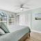 Seabreeze Oasis Lakefront Home has 2 ensuites and heated pool - كيب كورال