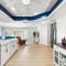 Seabreeze Oasis Lakefront Home has 2 ensuites and heated pool - كيب كورال