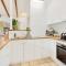 Green Cottage Trinity Beach I Pet friendly I BBQ