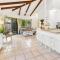 Green Cottage Trinity Beach I Pet friendly I BBQ