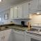 Ocean Views 2 BR Queen Double Twin Sleeper Sofa 3 Pools Free Tennis Easy Beach Access - 希尔顿黑德岛