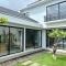 Lipah Beach Private Villas