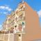 Hotel O Dolphin