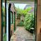 Cosy, rustic Dorset cottage - Sturminster Newton