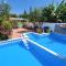 Increible Casa Con Piscina!