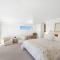 Elegant & Modern Home - Retreat In Gloucester Tranquil Rural Escape With Pool & Views