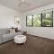 Aura Family Home by the Bay