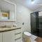 Apt Centro 2 quartos com garagem 20 min Cataratas - 伊瓜苏